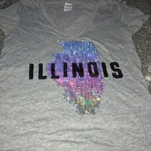 Pink brand . Illinois v-neck tee